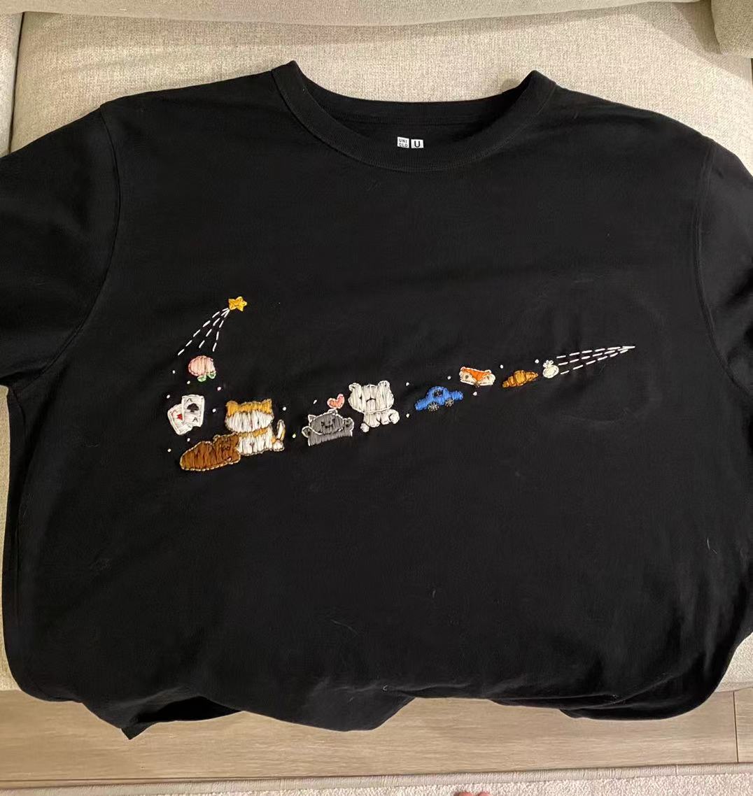 Customized Pattern T-Shirt Embroidery Workshop