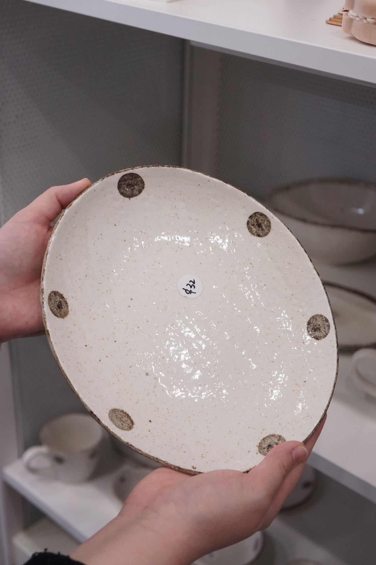 Mino Ware | Dotted White Porcelain Tableware - 24cm Oval Plate