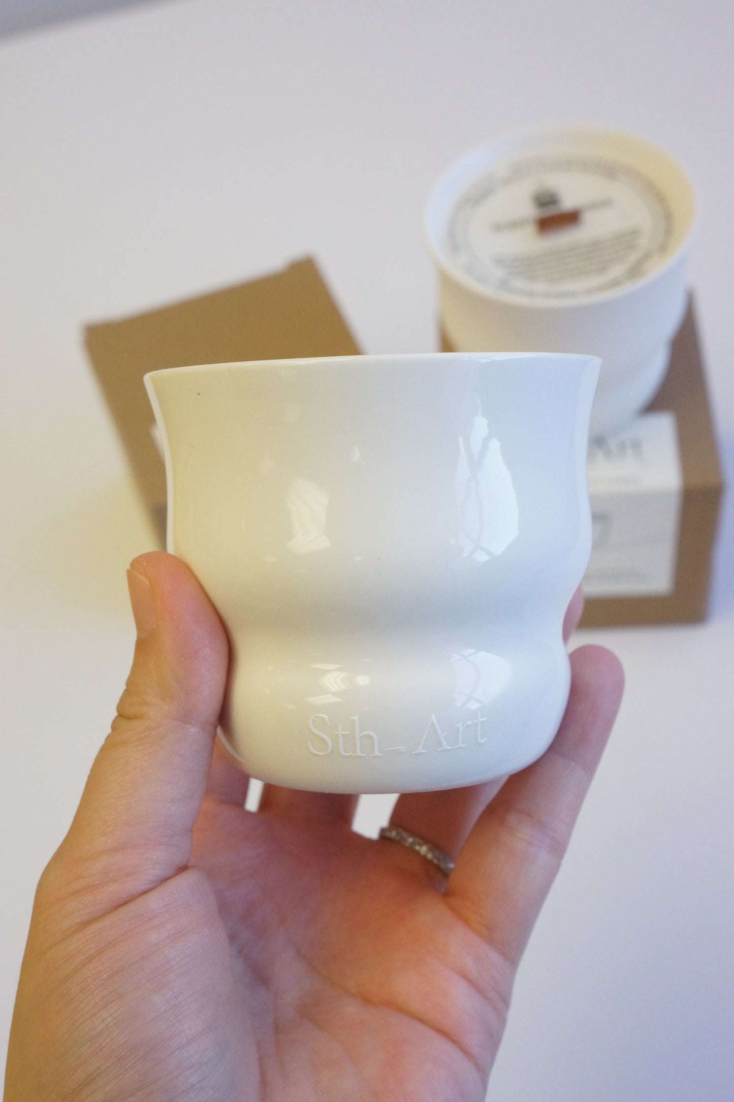 Hand-poured Contour Cup Scented Soy Candle