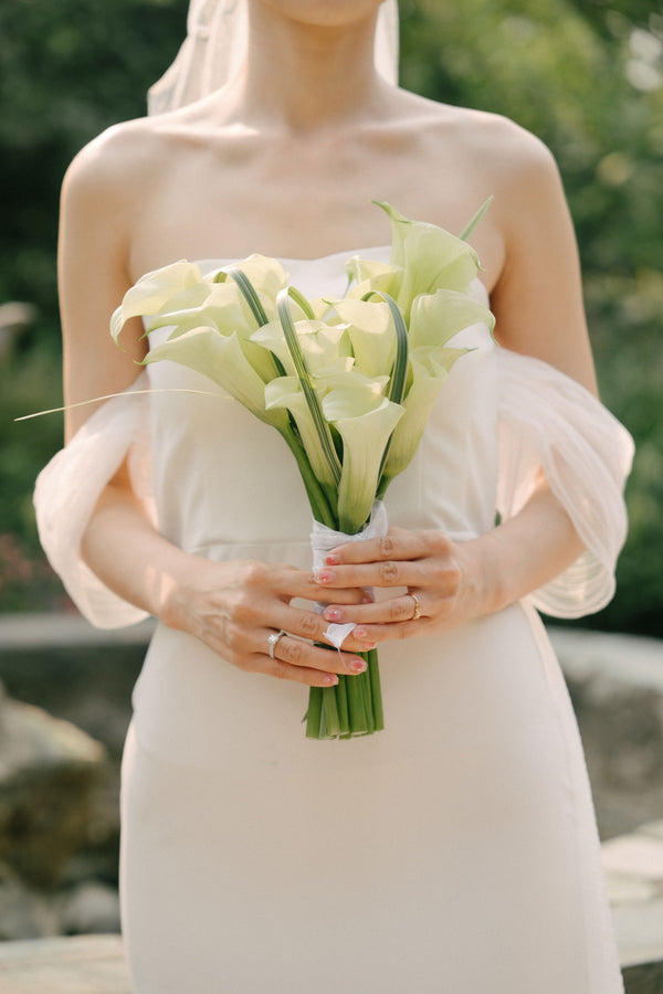 elegant bridal bouquet