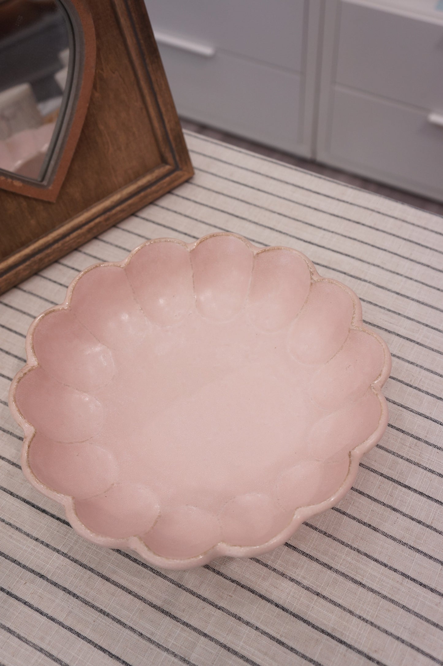 Blut's | Rinka Pink 24cm Deep Plate