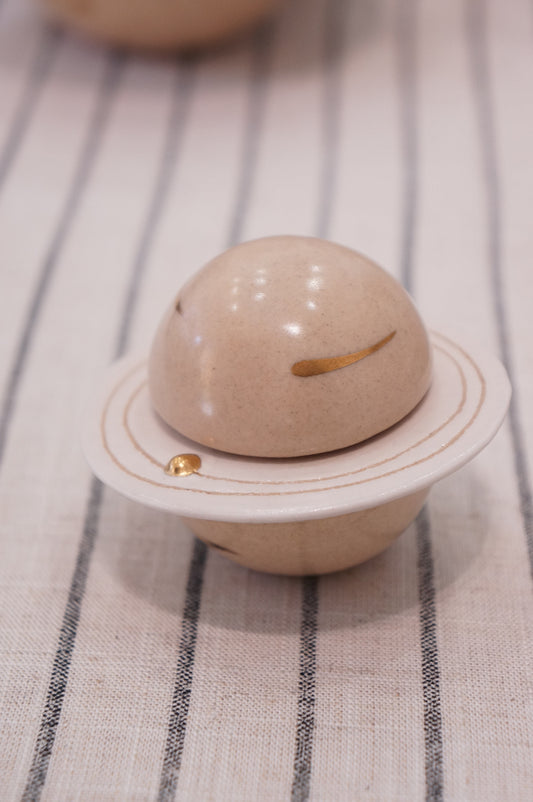 Jingdezhen | Fengying | Planet Collection Storage Container & Home Decor - Small Earth Tone/White