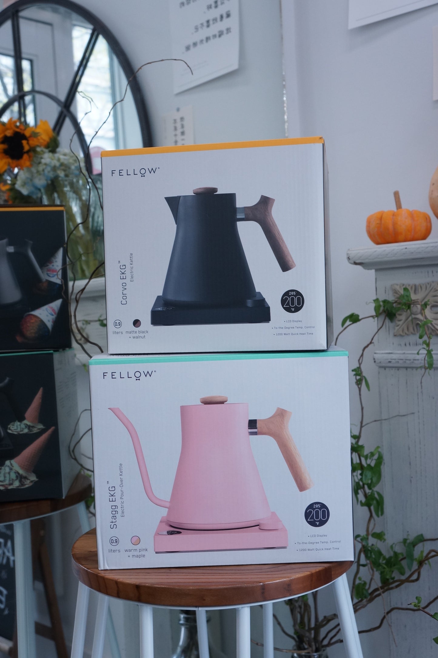 Fellow | Stagg EKG Pour Over Kettle - Electric Version Warm Pink + Maple