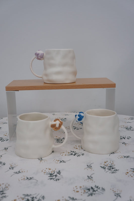 Jingdezhen | Gutou | Corrugation Single Knot Mug