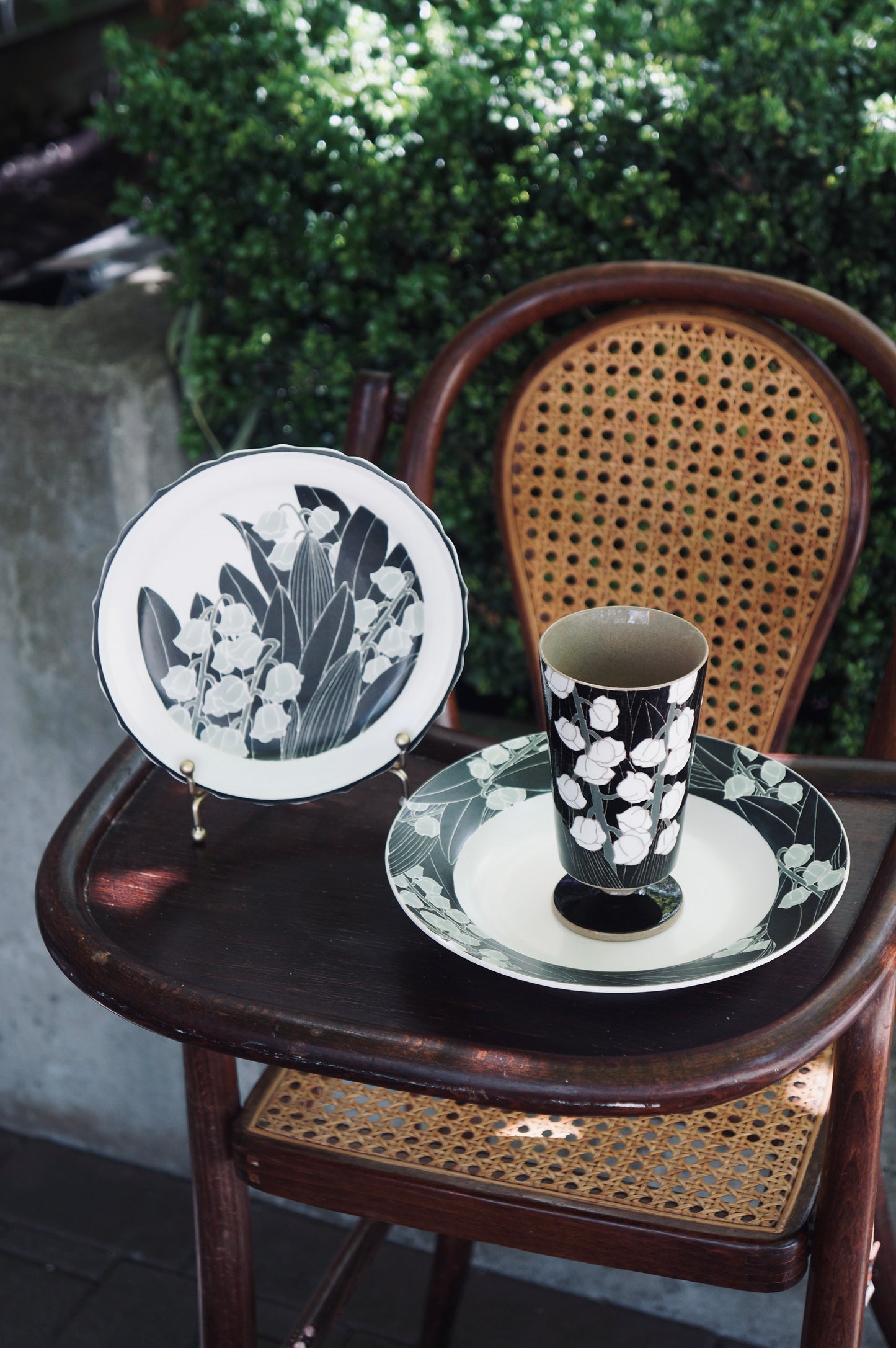 Jingdezhen | Xiaoxi | Handmade Lily of the Valley Collection - Footed Tumbler