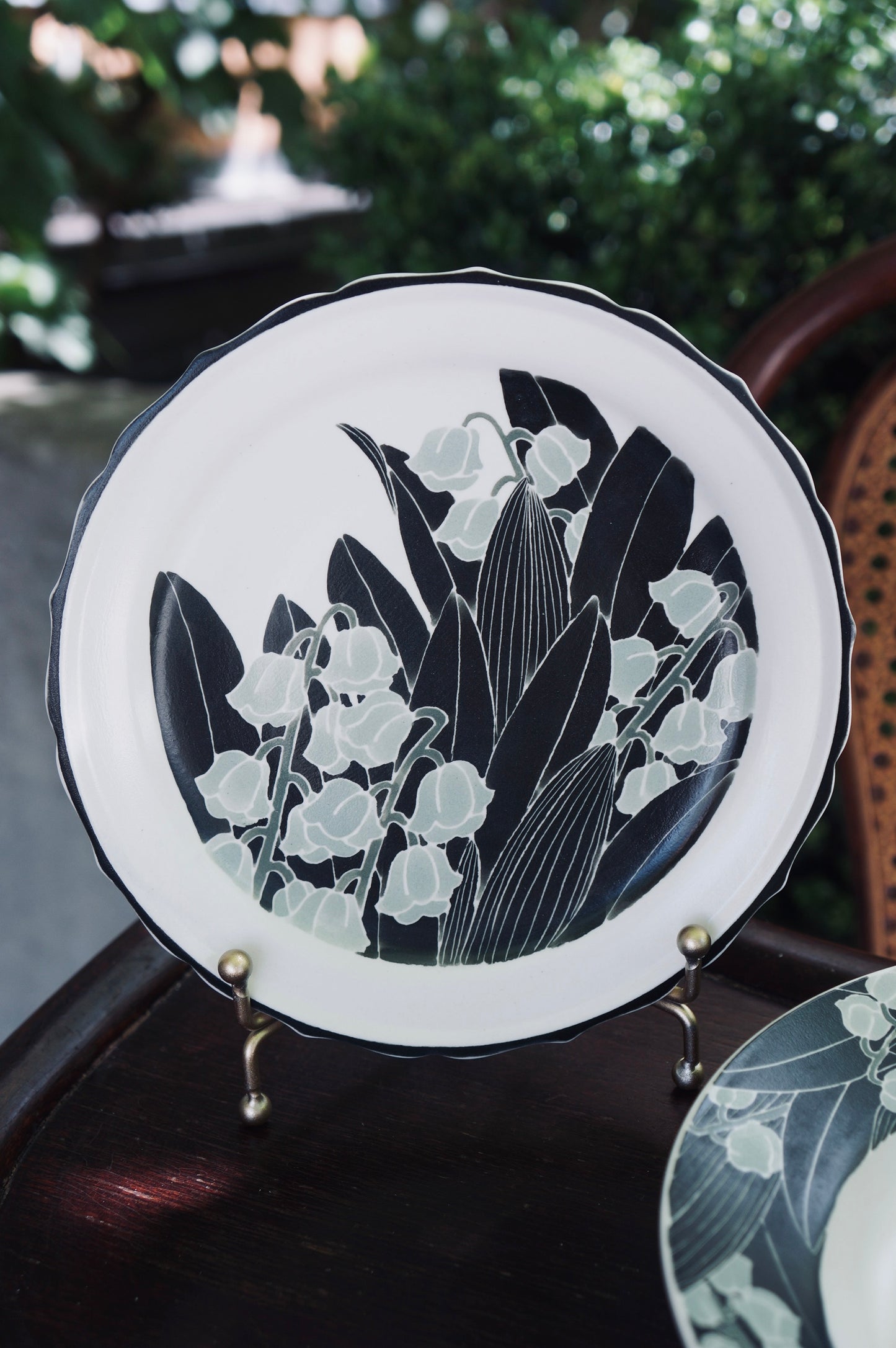 Jingdezhen | Xiaoxi | Handmade Lily of the Valley Collection - Footed Tumbler