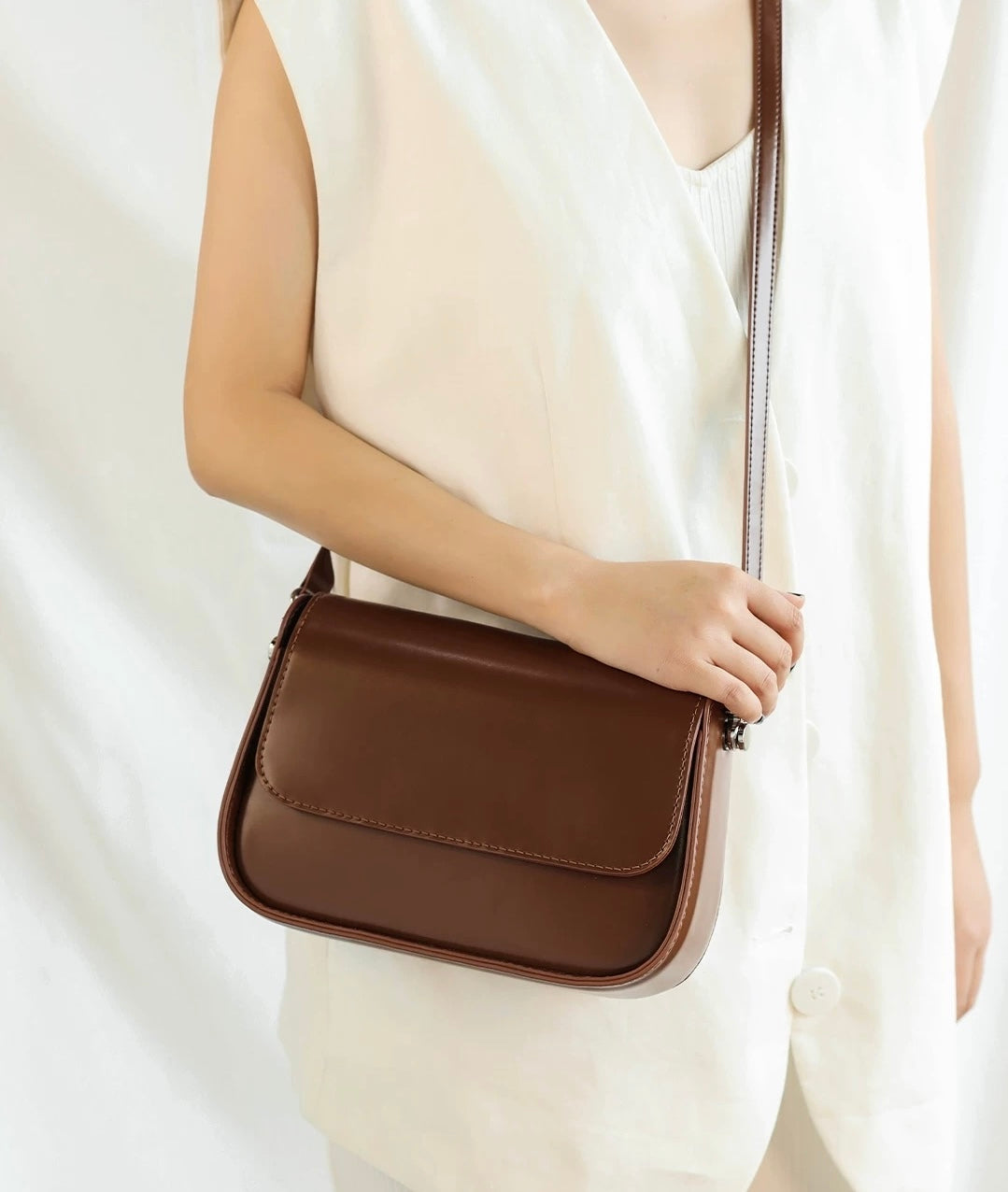 Boxy Saddle Bag