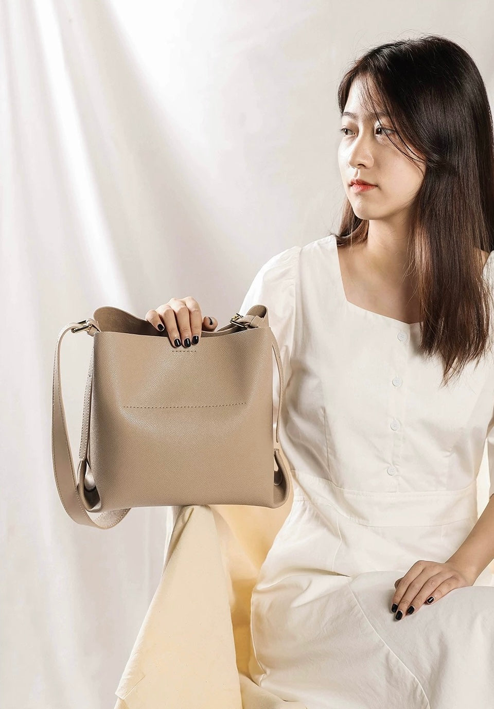 Carryall Bucket Tote Bag