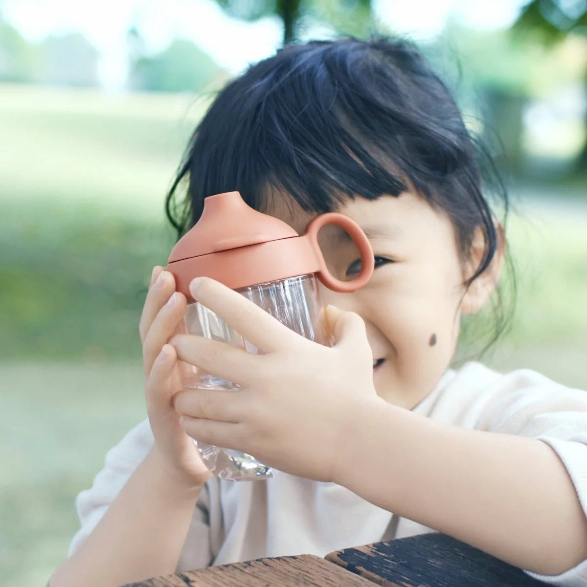 KINTO | BONBO | Kids Tableware - Straw Mug - Blue