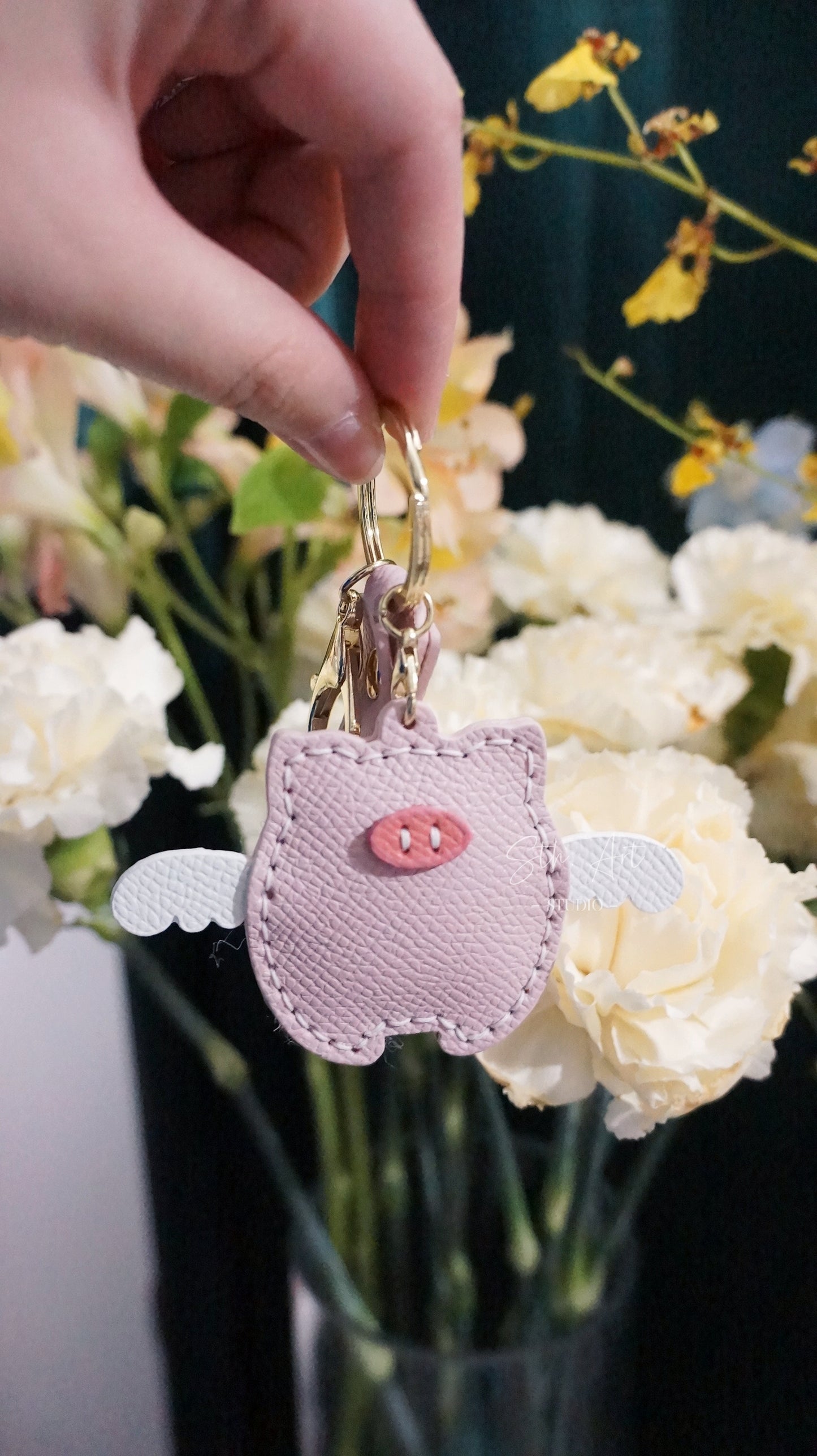 Flying Piggy Keychain